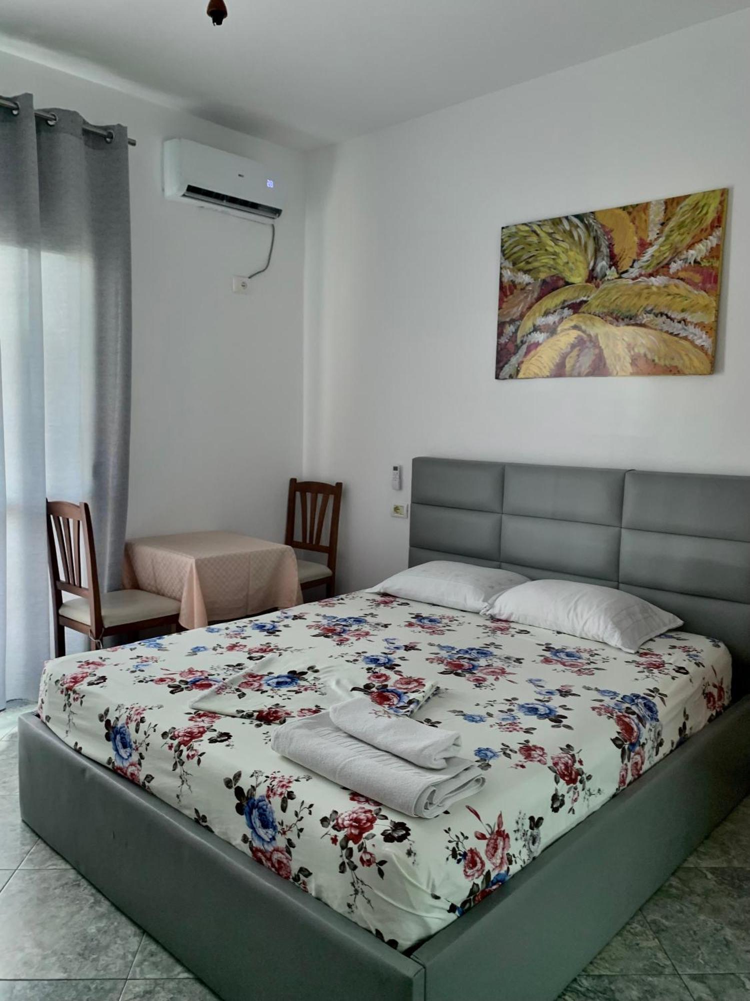 Serenade Beach Дуррес Экстерьер фото