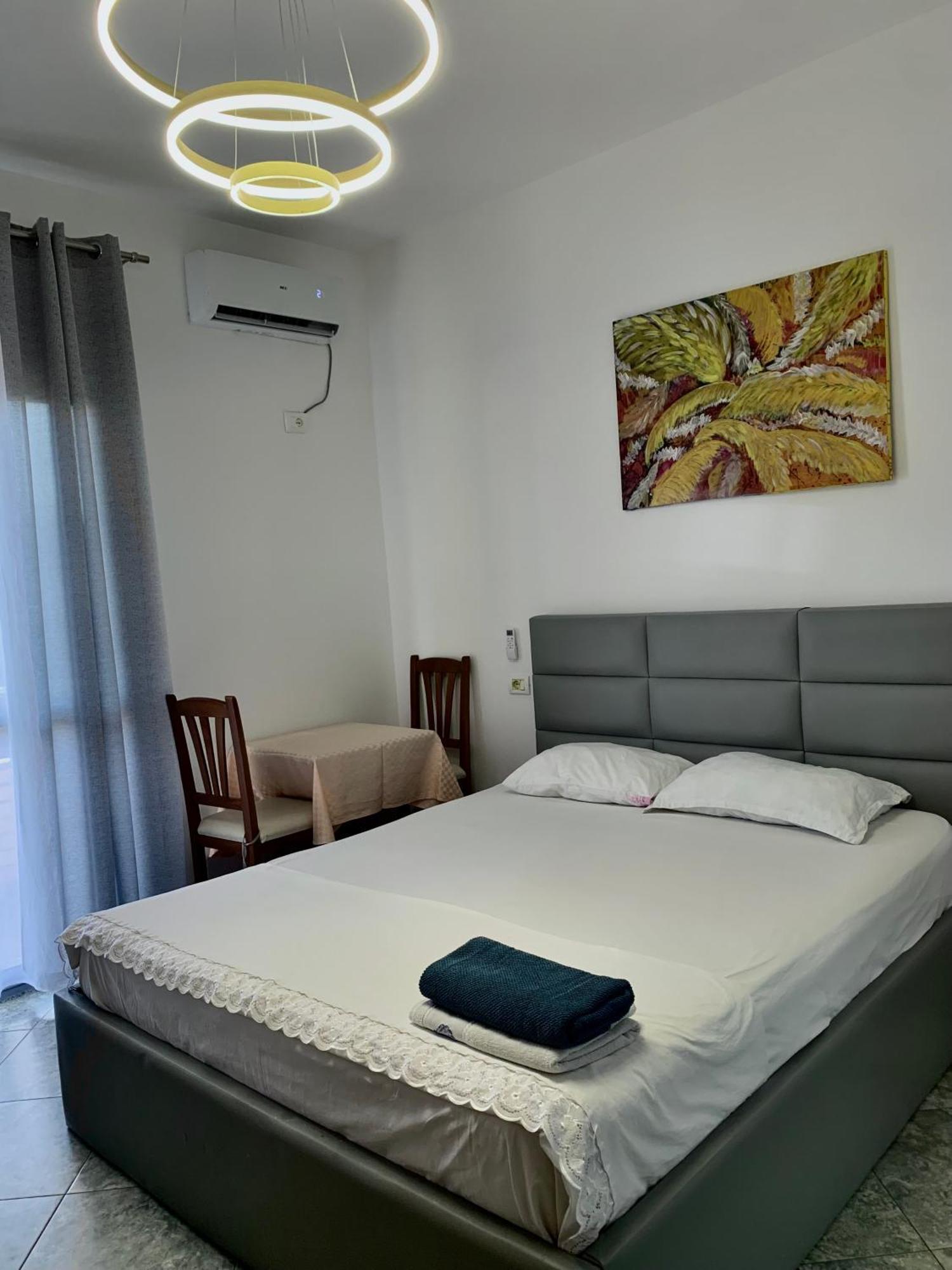 Serenade Beach Дуррес Экстерьер фото