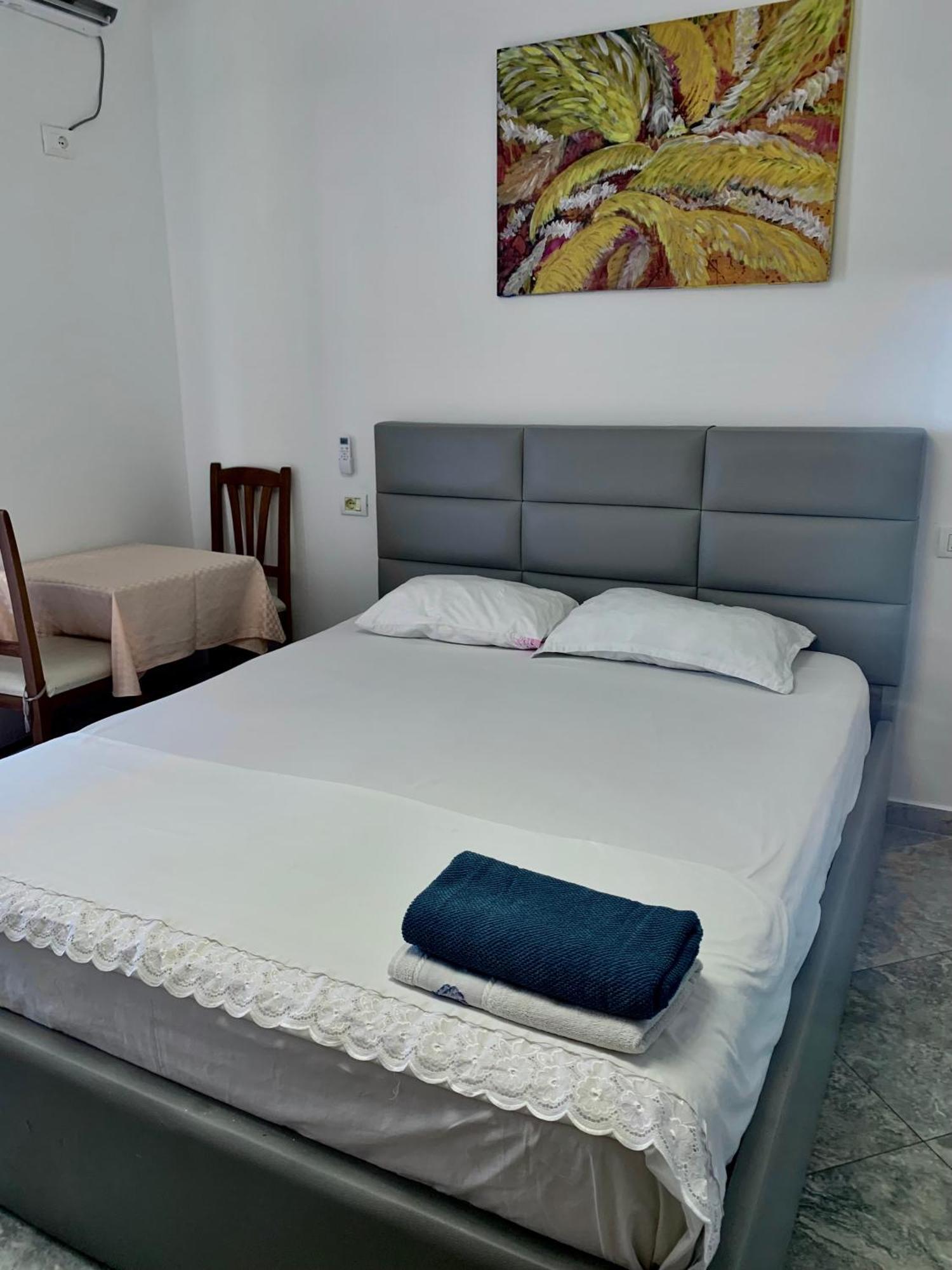 Serenade Beach Дуррес Экстерьер фото