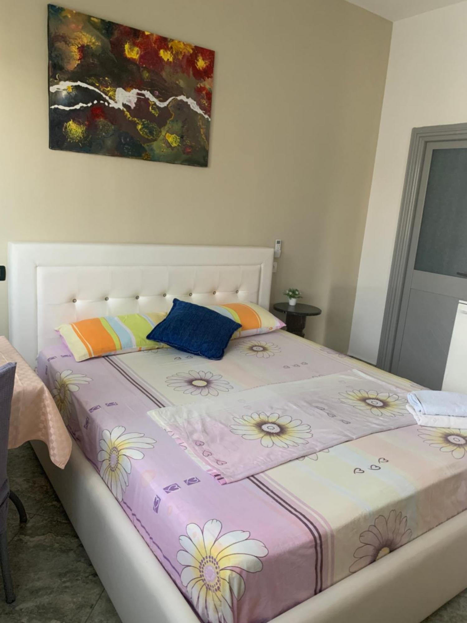Serenade Beach Дуррес Экстерьер фото